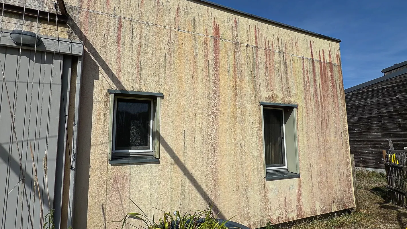 avant le chantier : Nettoyage d’une façade à Chaumont-sur-Loire